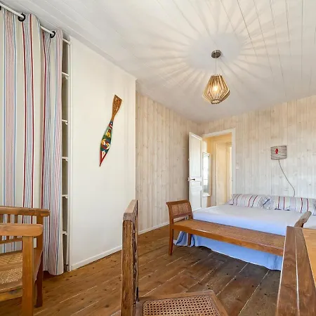 Charmante Maison Au Coeur Du Village De Prázdninový dům